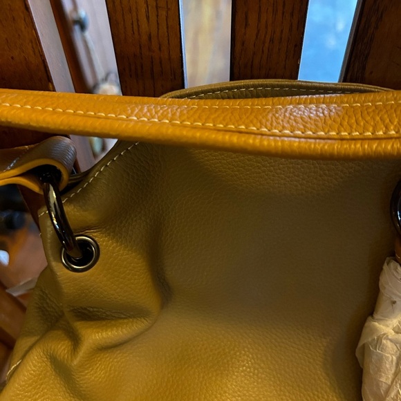 Cavalieri Vera Pelle Shades of Tan Tassel Leather Shoulder Bag NWT!! - Picture 3 of 15